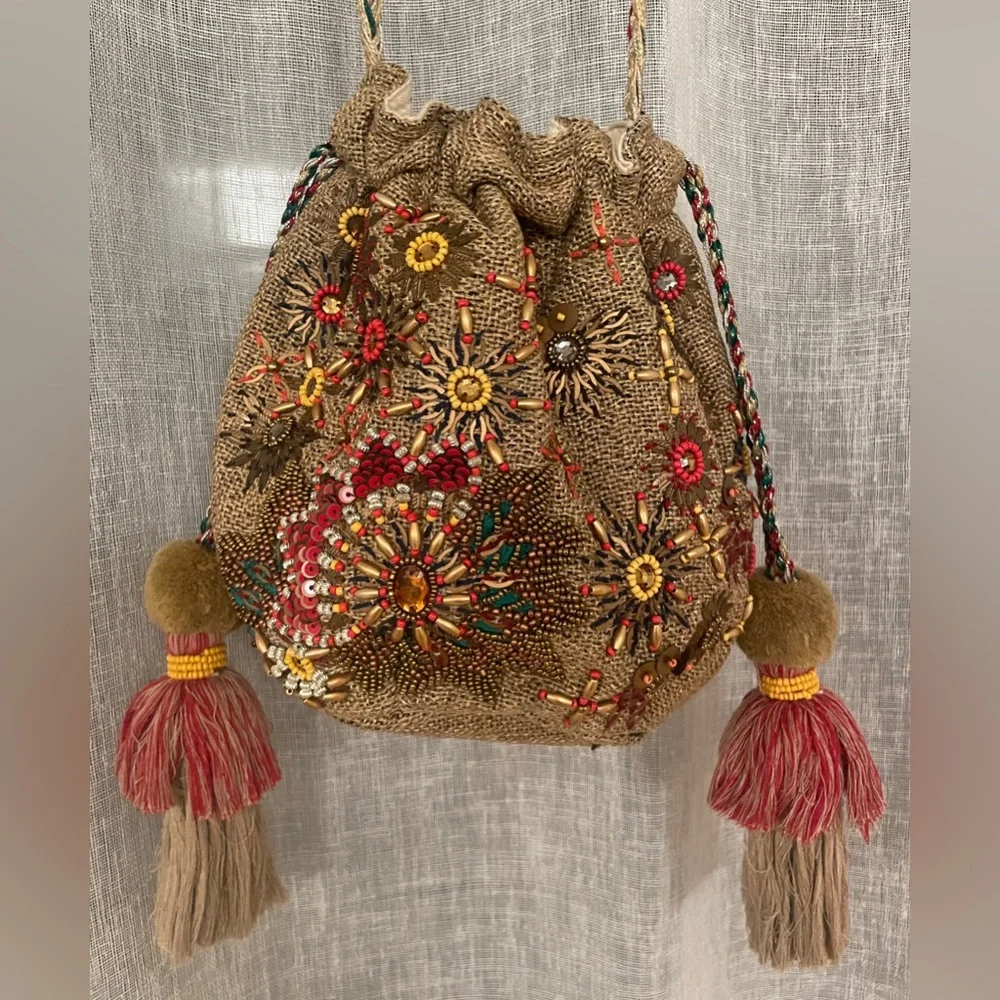 Zara Beaded Tassel Small Bag - Picture 7 of 7